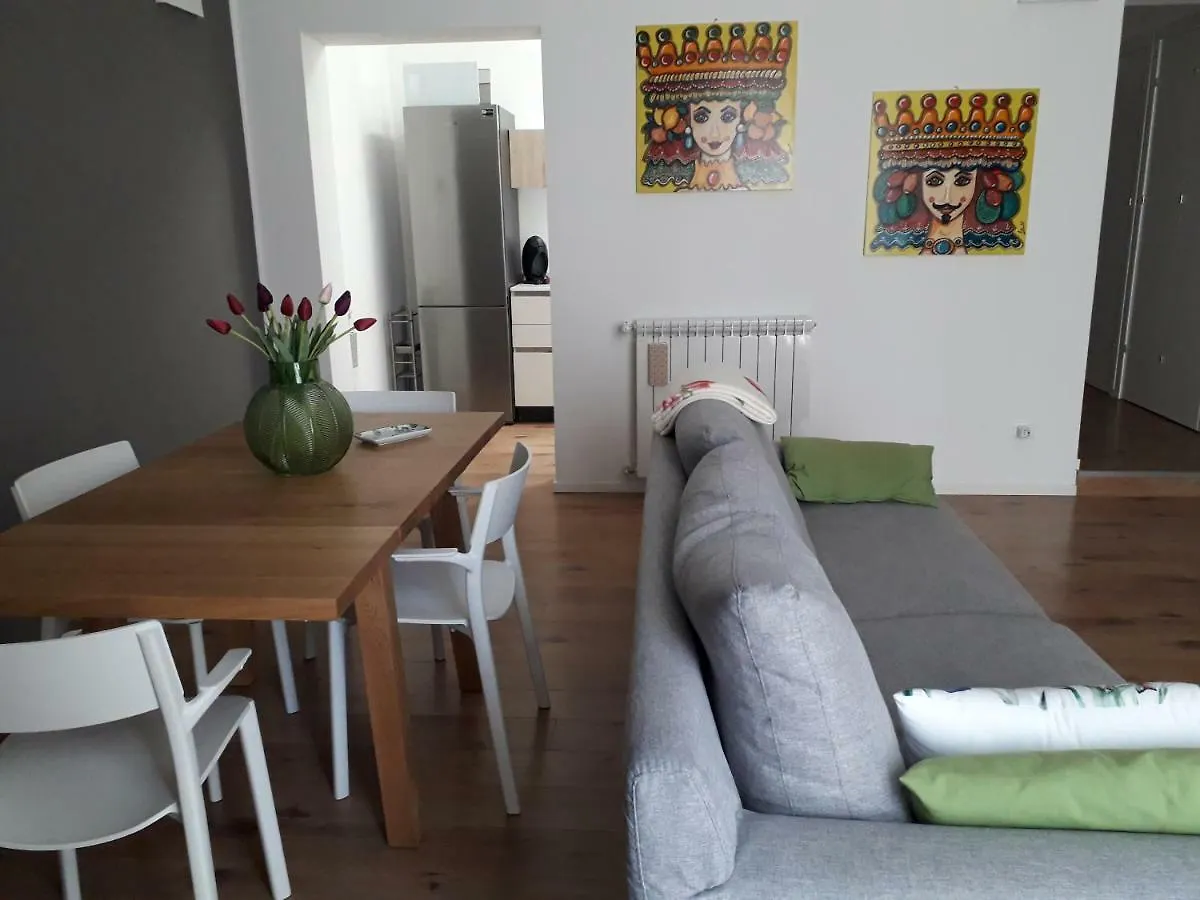 A casa di giovi - Well connected to the airport&family friendly Appartamento Palermo